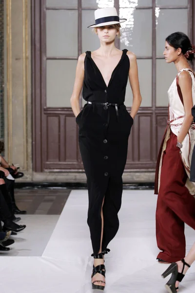 Look 33